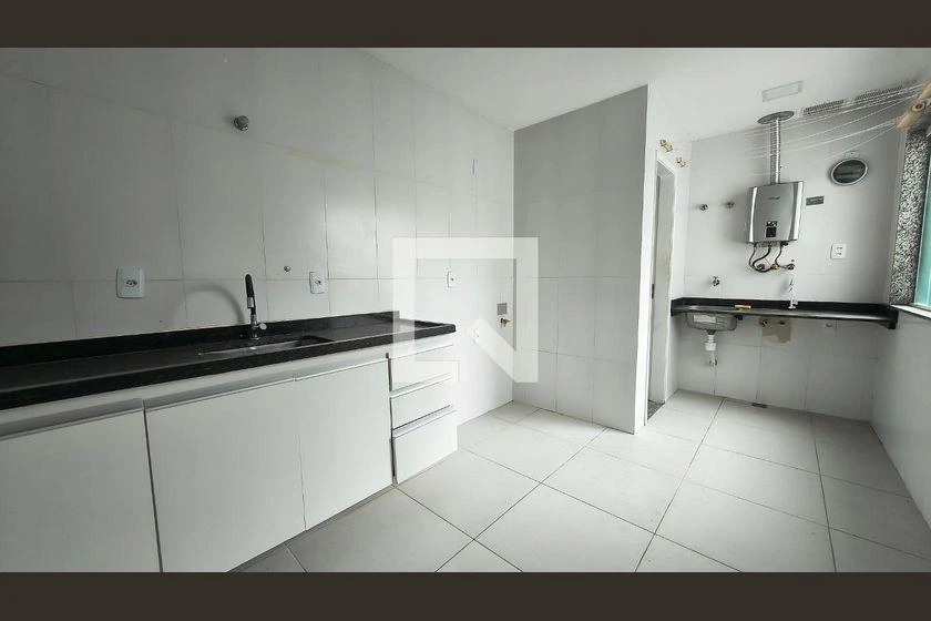 Balcony with a grill in a 3-bedroom apartment, 311 m² — photo 26