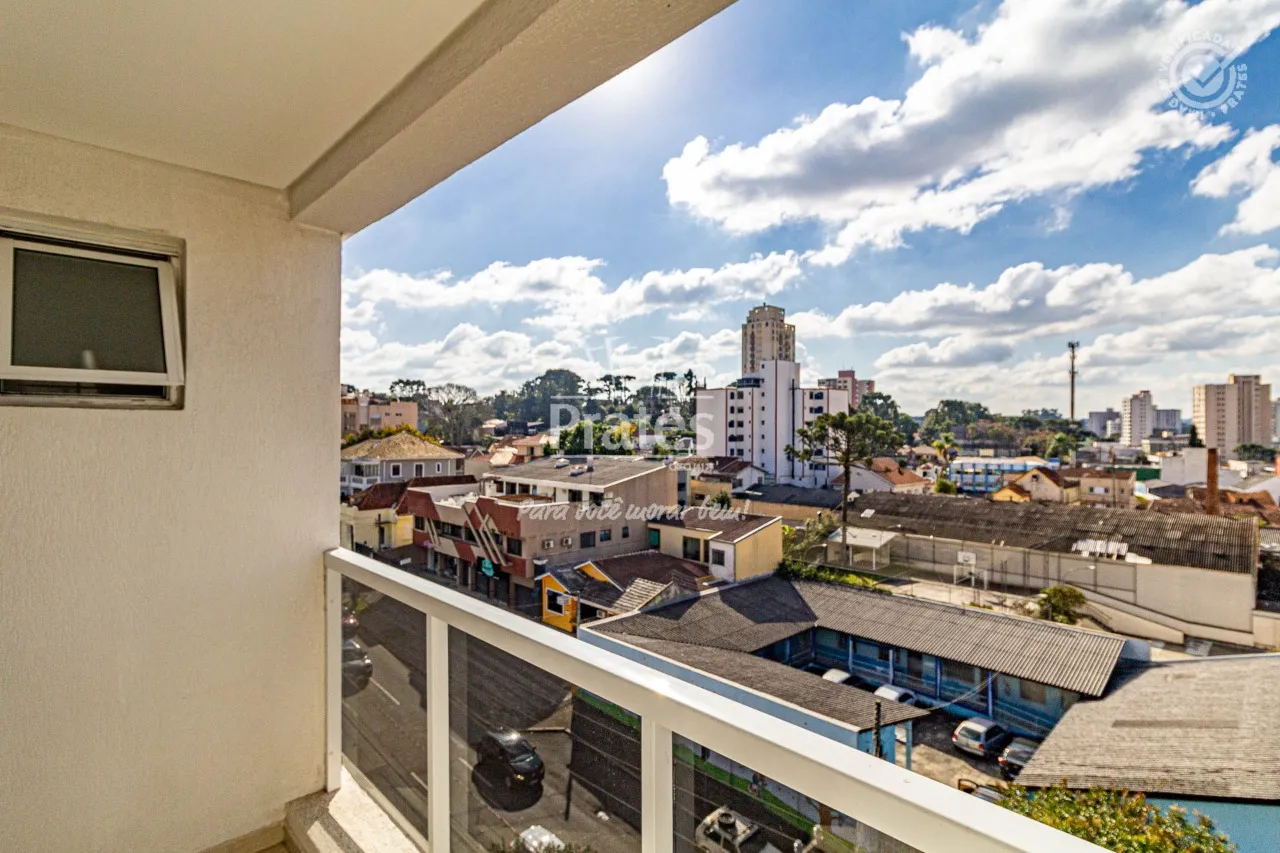 1-bedroom apartment with balcony and a separate kitchen — photo 4