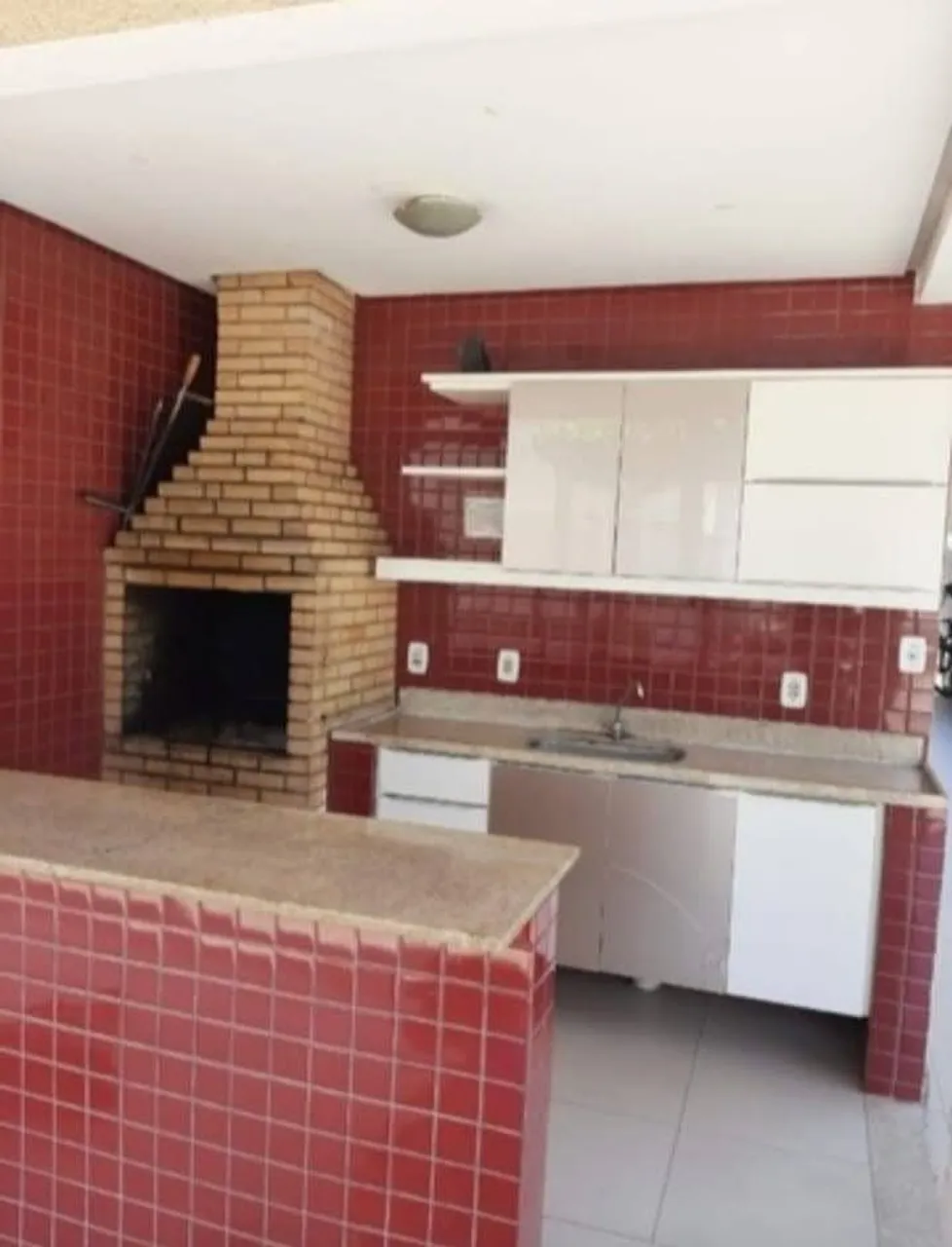 Unfurnished apartment with 2 bedrooms and separate kitchen — photo 14