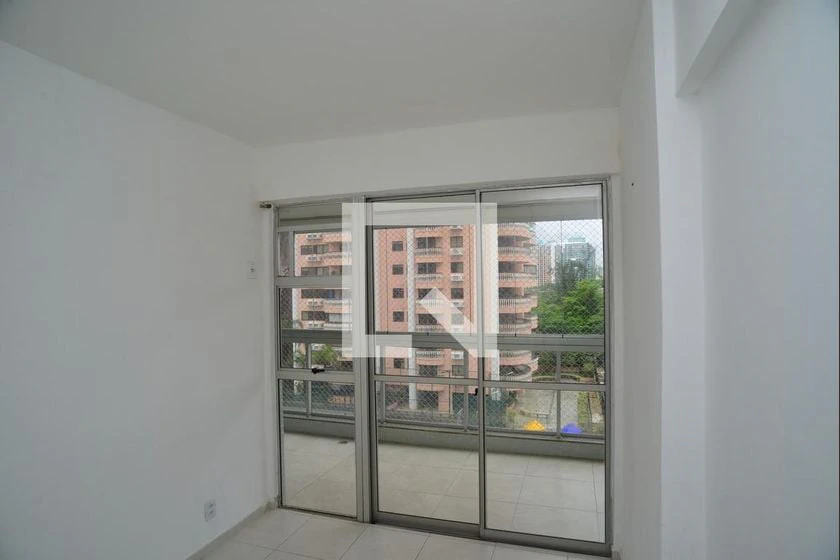 2-bedroom apartment with balcony and 88 m² — photo 11