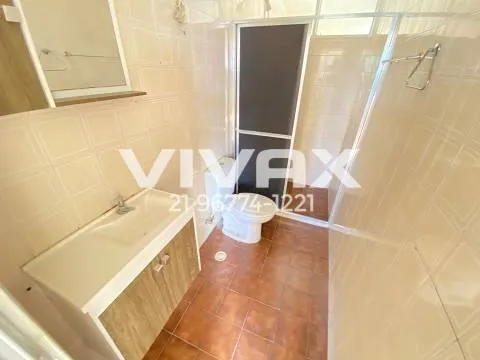 Apartment, 64 m², with wood or laminate floors — photo 7