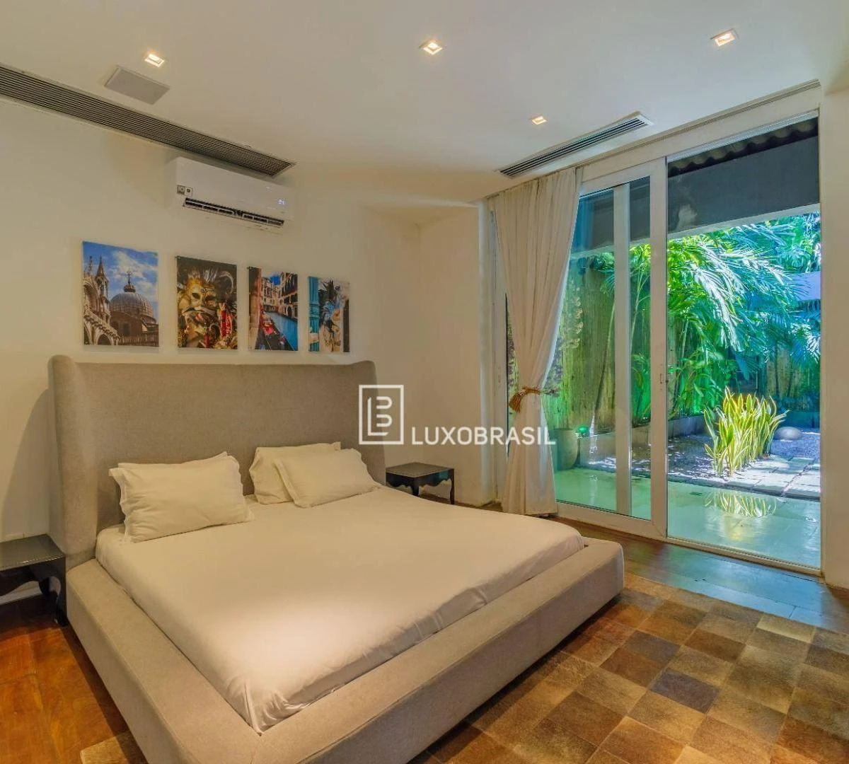 Furnished 800 m² house with 5 en-suite bedrooms — photo 10