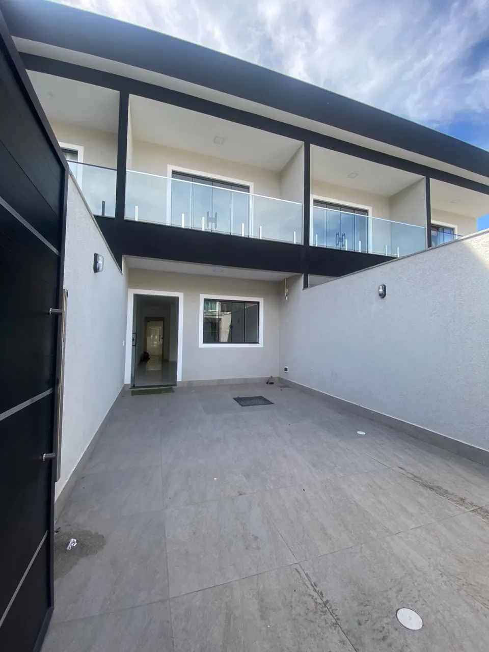 Unfurnished house with 2 bedrooms and 1 bathroom — photo 3