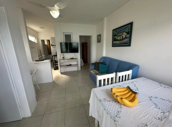 Furnished apartment with open-plan kitchen and 2 bedrooms — photo 5