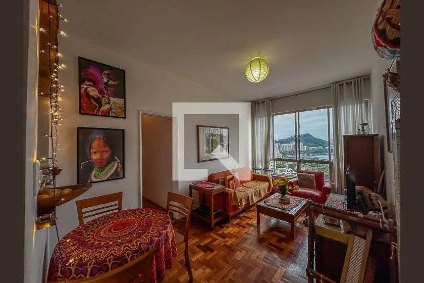 57 m² apartment with 2 bedrooms and a balcony
