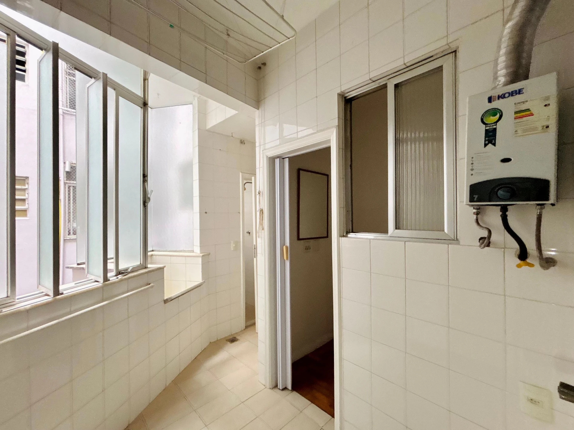 3-bedroom apartment with a jacuzzi in Rio de Janeiro — photo 17