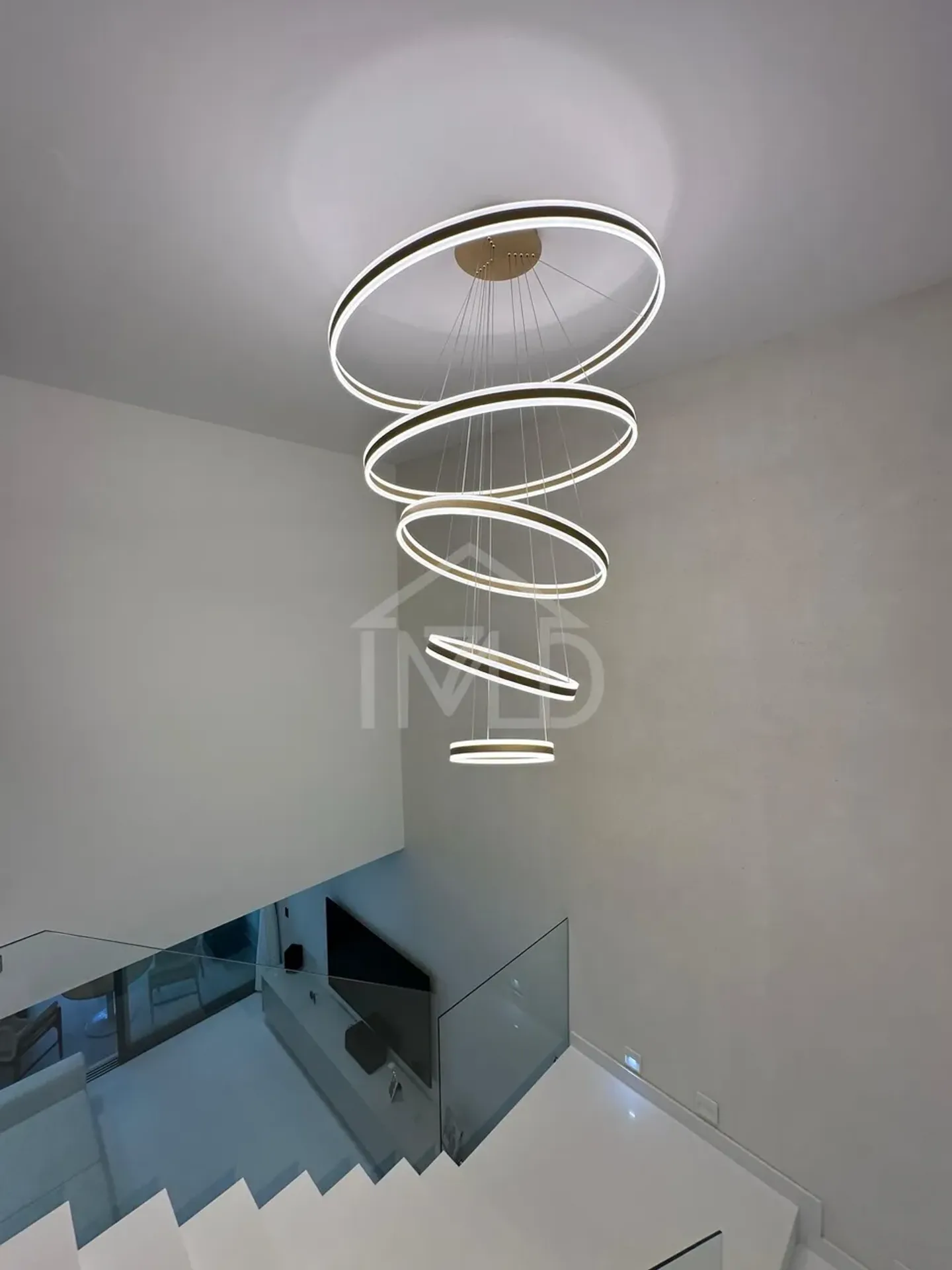 Furnished house with 4 bedrooms and 600 m² — photo 22