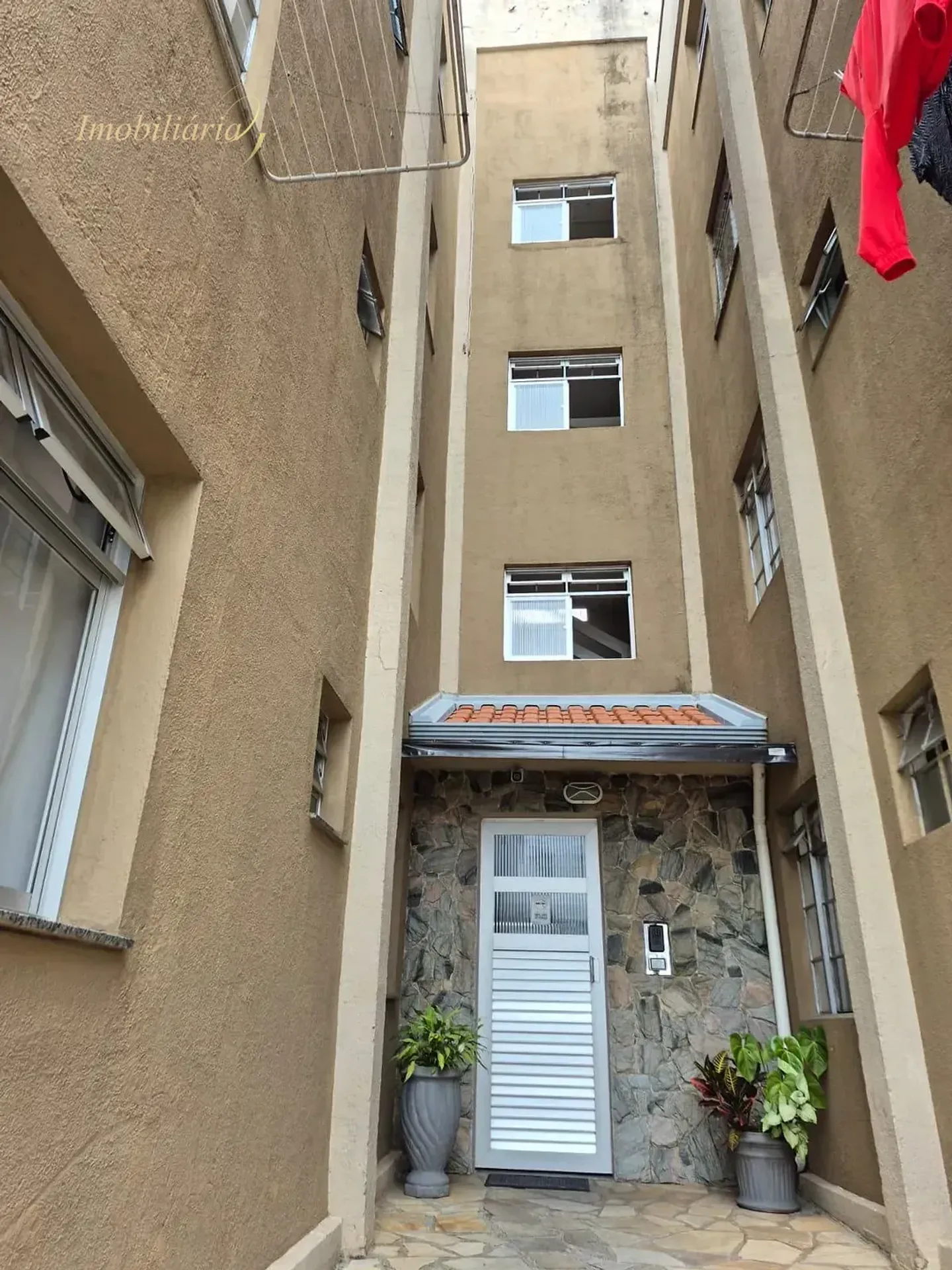 Furnished 3-bedroom apartment with 58 m² and parking — photo 22