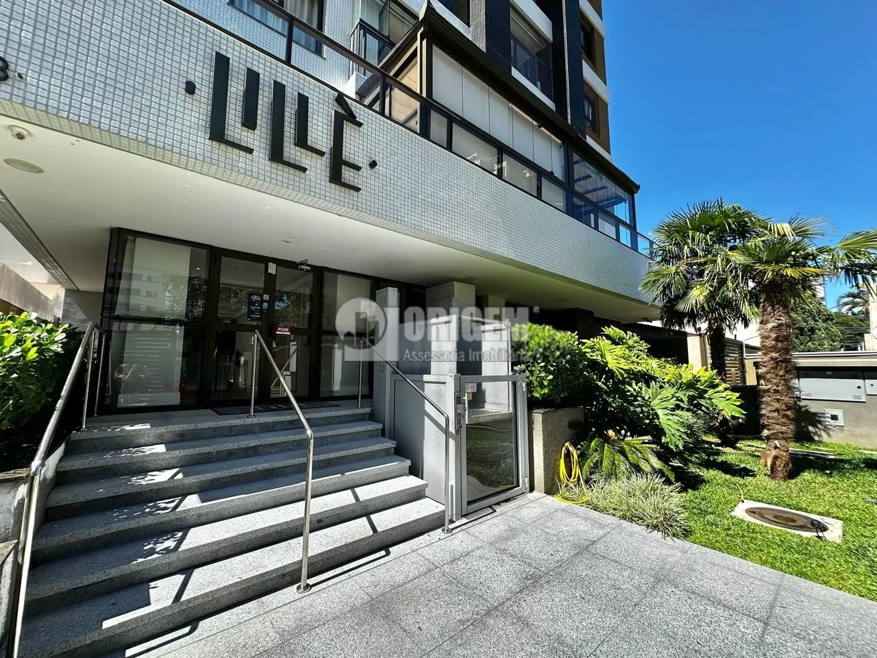 152 m² apartment with 3 bedrooms and 2 parking spots — photo 32