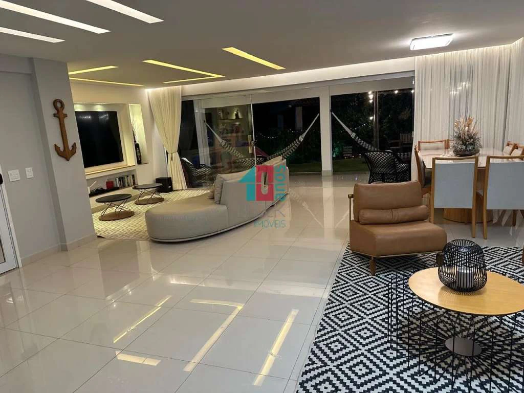 Furnished house with 5 bedrooms and 9 total bathrooms — photo 26