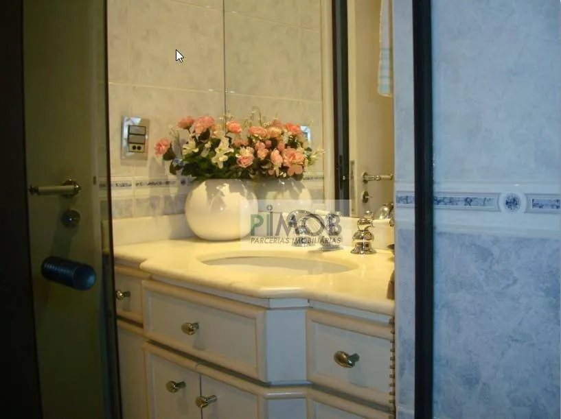 4-bedroom apartment with 4 baths and 340 m² — photo 19