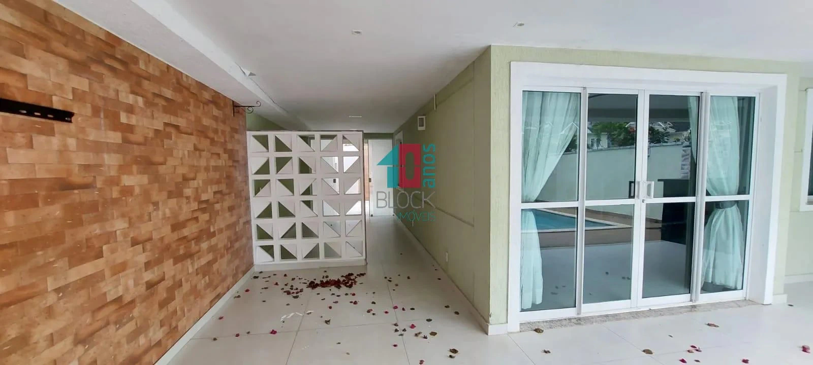 Casa de 200 m² com 4 suítes e 3 vagas — photo 6