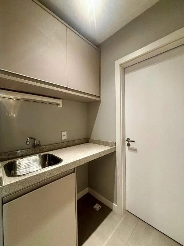 Apartamento mobiliado de 104 m² com 1 quarto e vaga — photo 4