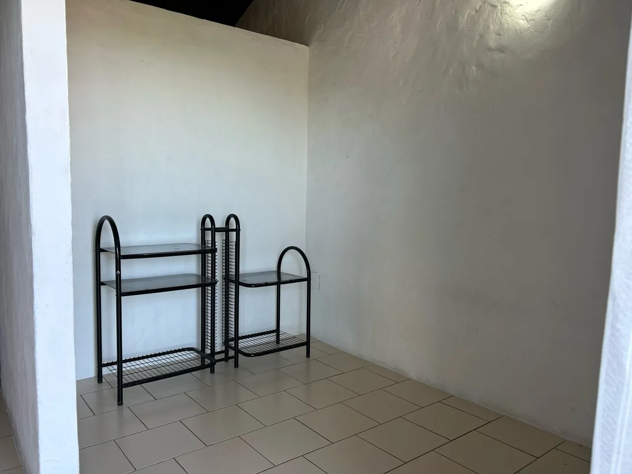 2-bedroom apartment with a water view in Florianópolis — photo 14
