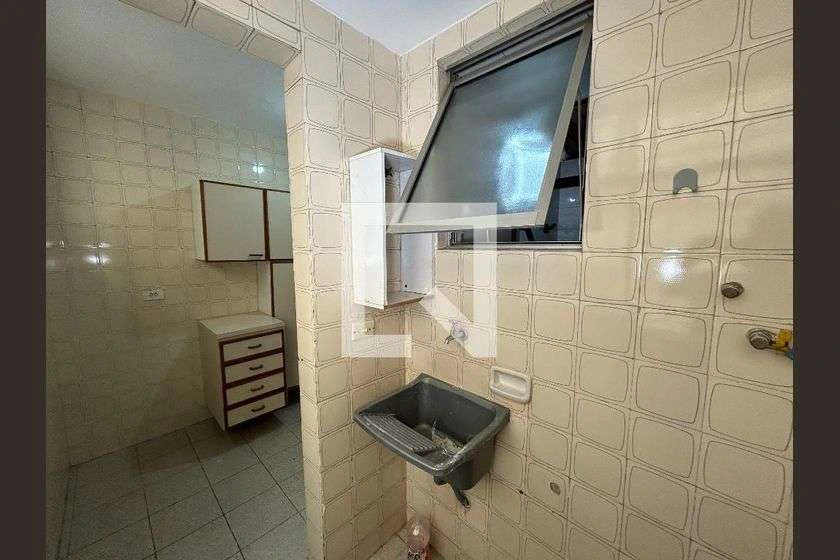 Оренда квартири з 2 кімнатами та вбудованими шафами — photo 30