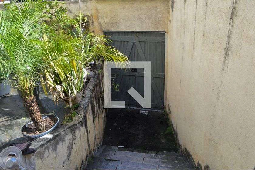 28 m² studio with kitchenette and electric shower — photo 2