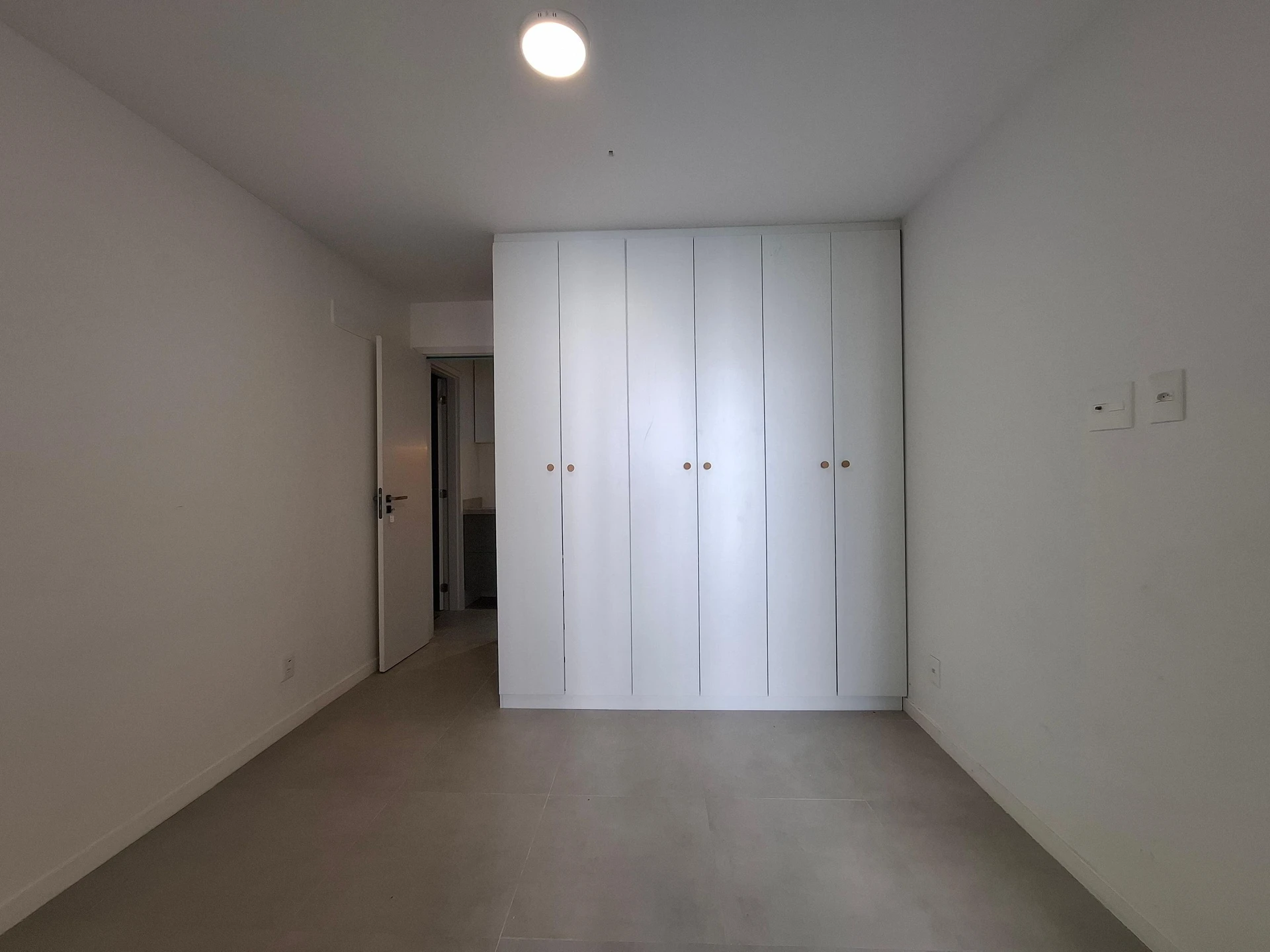 1 quarto e espaço de home office: apartamento de 53 m² — photo 8