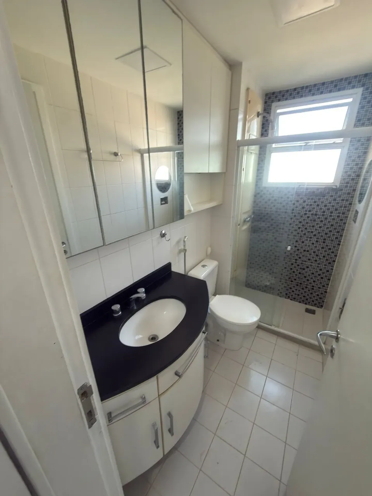70 m² apartment with 2 suites and private garden — photo 16