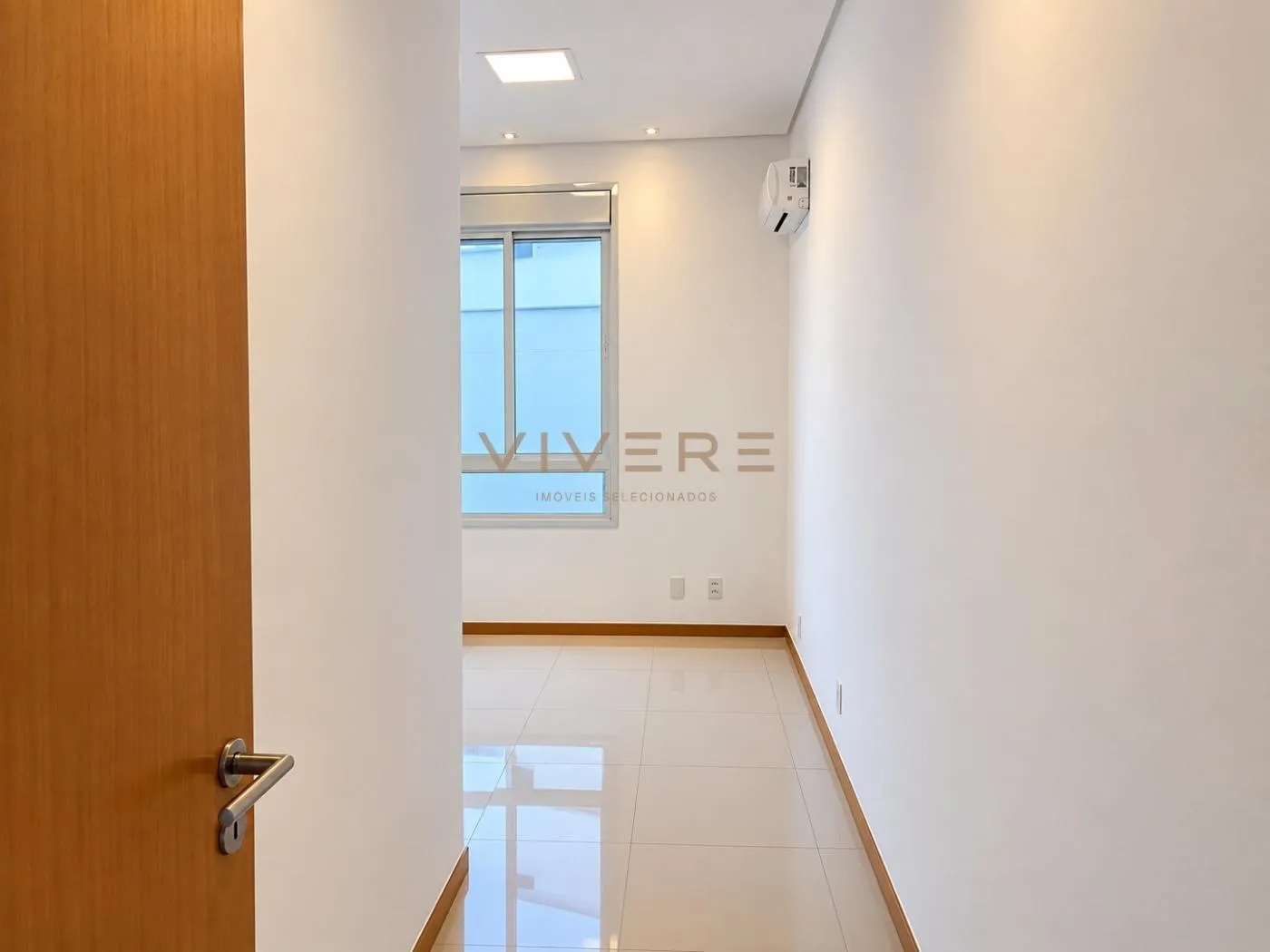 98 m² apartment with a washing machine and a dishwasher — photo 5