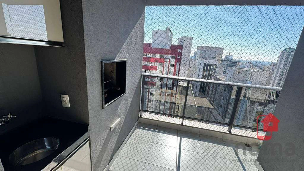 2-bedroom apartment with 185 m² and a balcony — photo 2