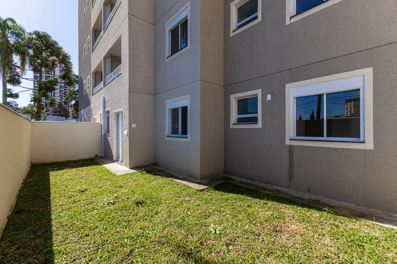 Furnished 77 m² apartment with 2 bedrooms and balcony — photo 33