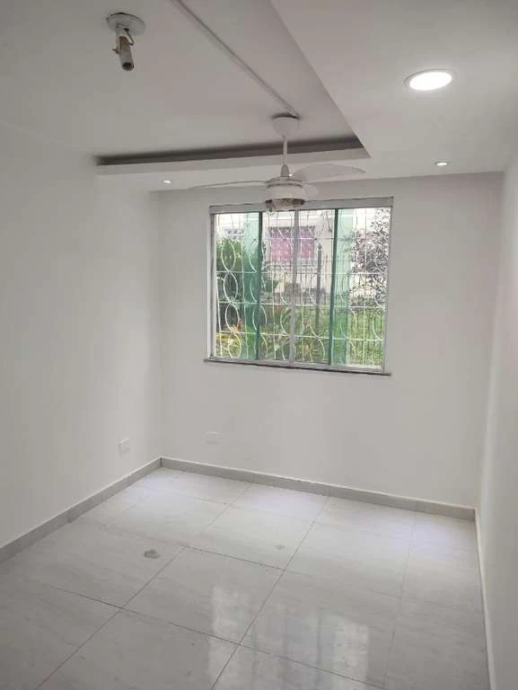 Apartamento de 2 quartos com cozinha fechada e 63 m² — photo 10