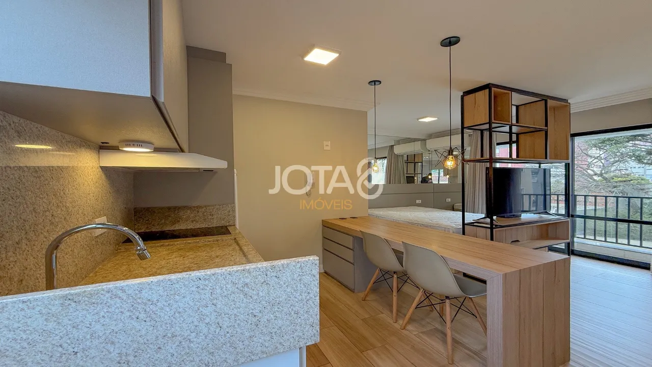Furnished 1-bedroom apartment with 50 m² and parking — photo 7