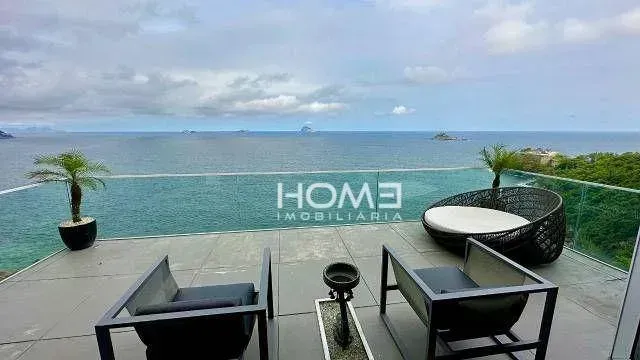 Меблированный дом с 5 спальнями и 700 м² — photo 50