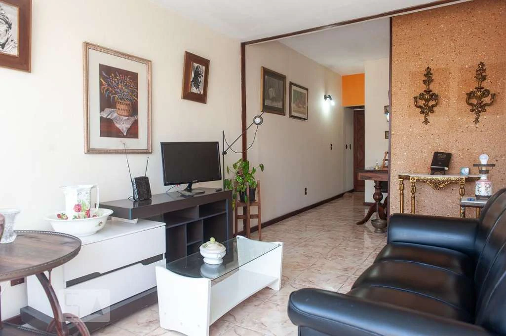 Квартира з балконом, 2 спальні та 75 м² — photo 7