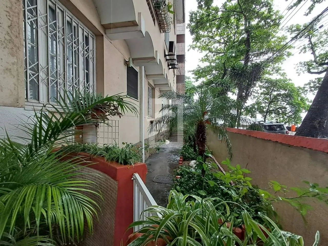 Apartment on the 1st floor with a water view — photo 12