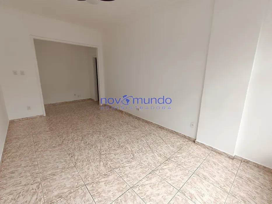 Unfurnished 2-bedroom apartment with 2 bathrooms — photo 19