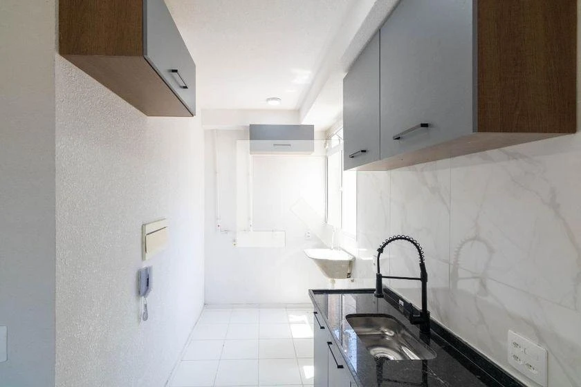Apartment, 44 m², with wood or laminate floors — photo 5