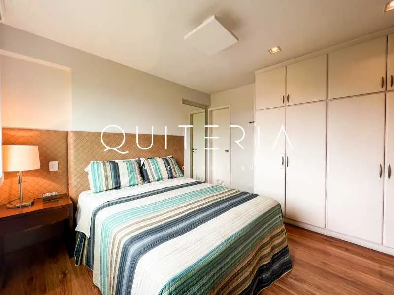 Apartamento duplex com varanda, 3 quartos e 5 banheiros — photo 26