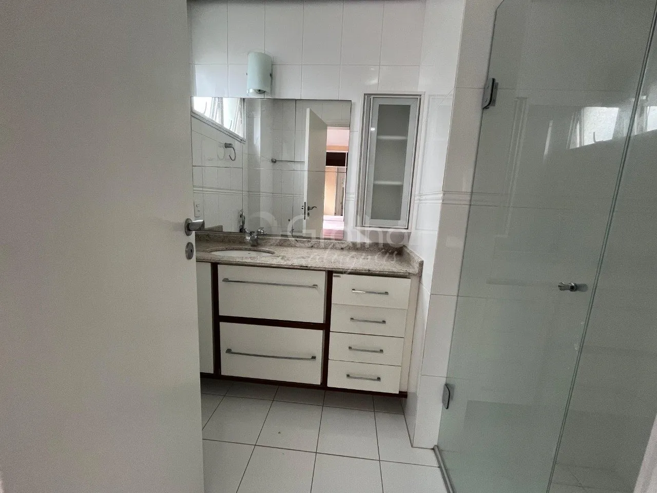 3-bedroom apartment with a home office in Florianópolis — photo 18