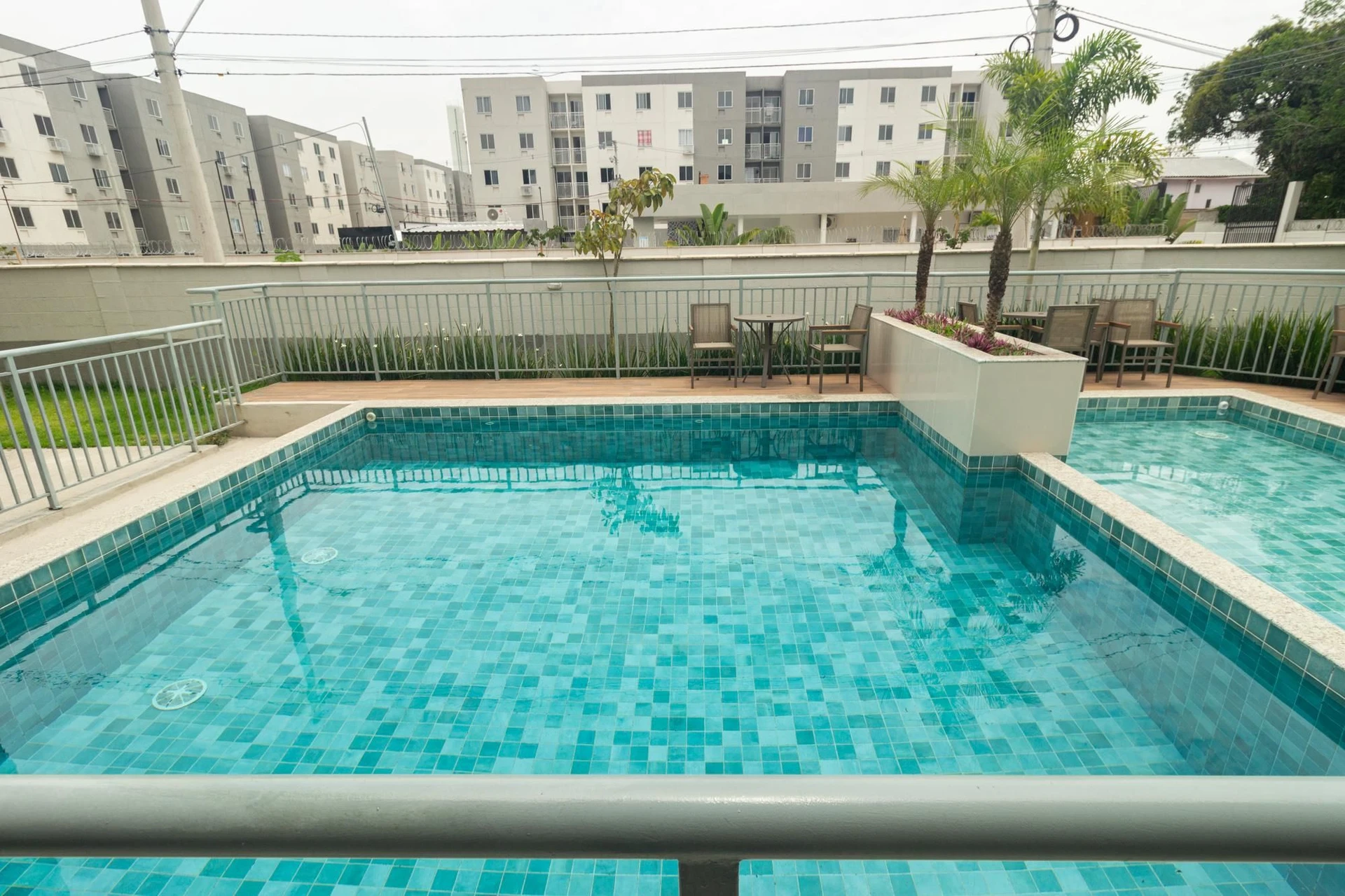 Furnished apartment, 48 m², with a grill on the balcony — photo 28