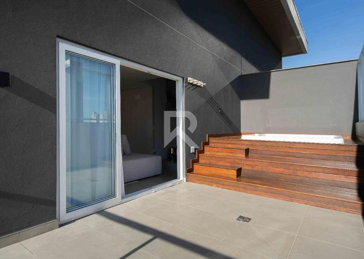 Furnished apartment, 194 m², with floor-to-ceiling windows — photo 5