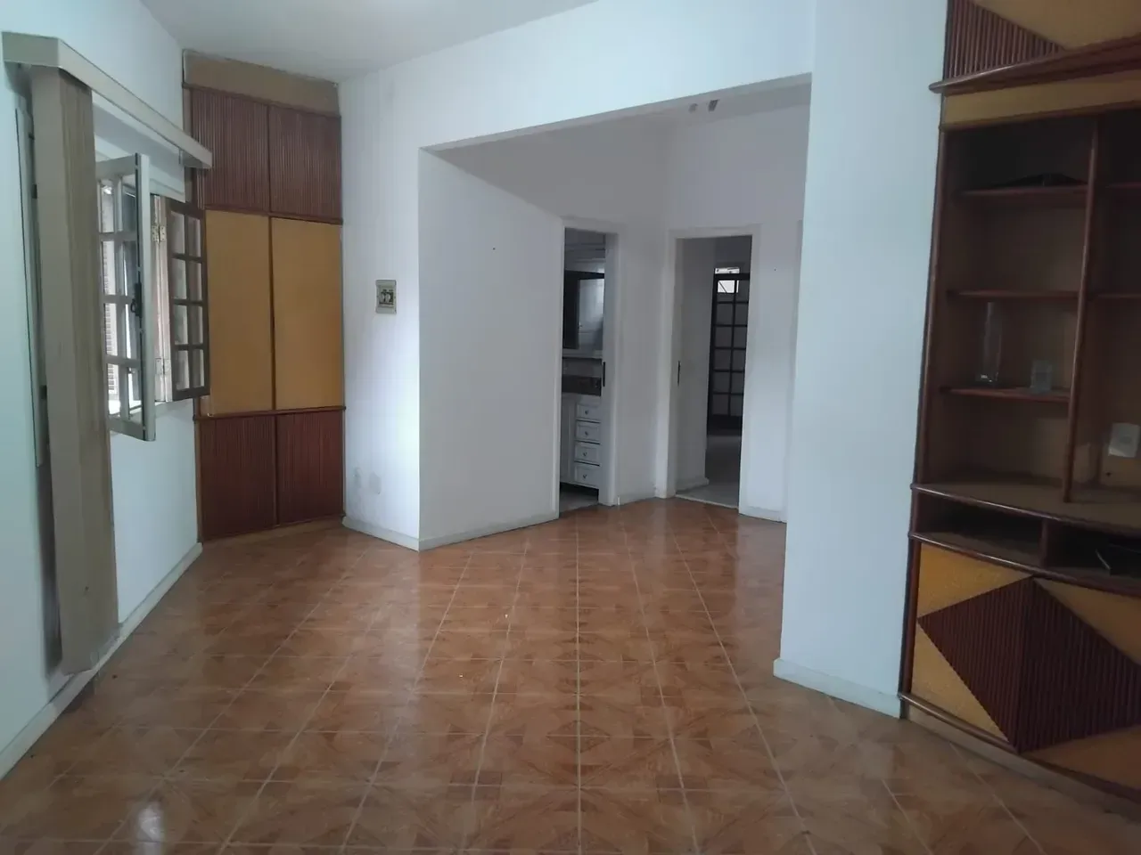 House with 5 bedrooms and mountain views — photo 12
