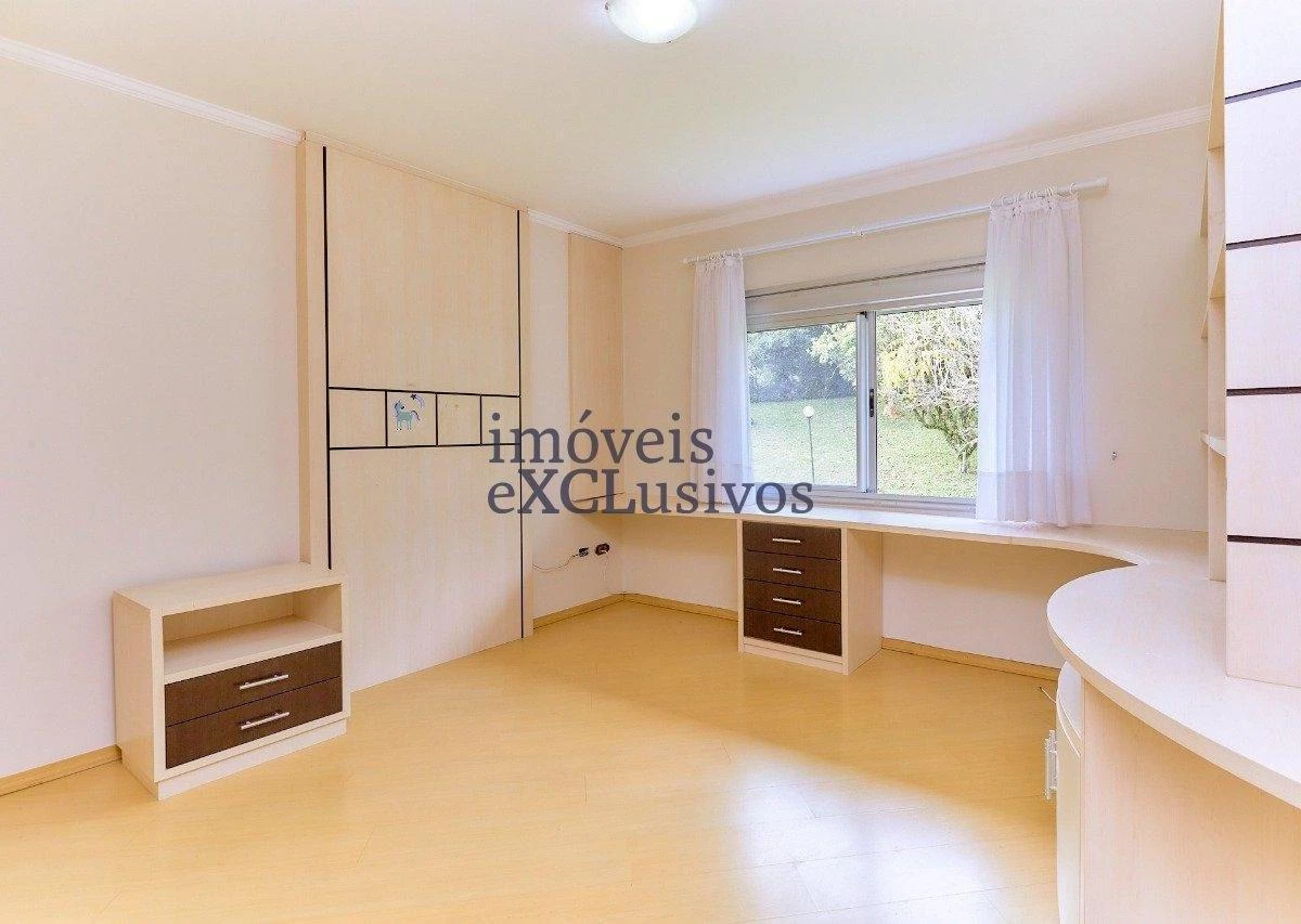 Ванна та 5 спалень: будинок 500 м² — photo 13
