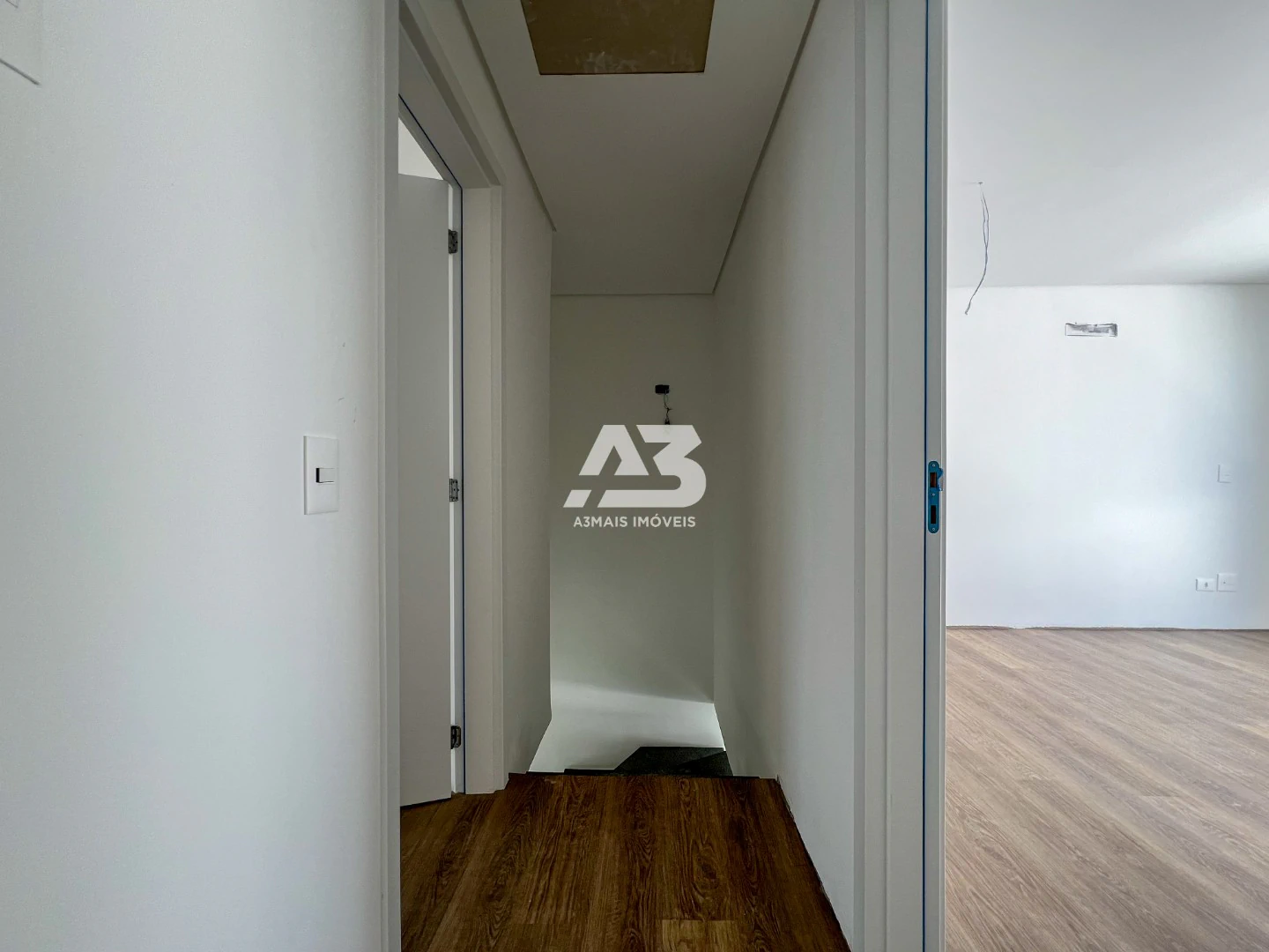Floor-to-ceiling windows in a 3-bedroom house, 144 m² — photo 18
