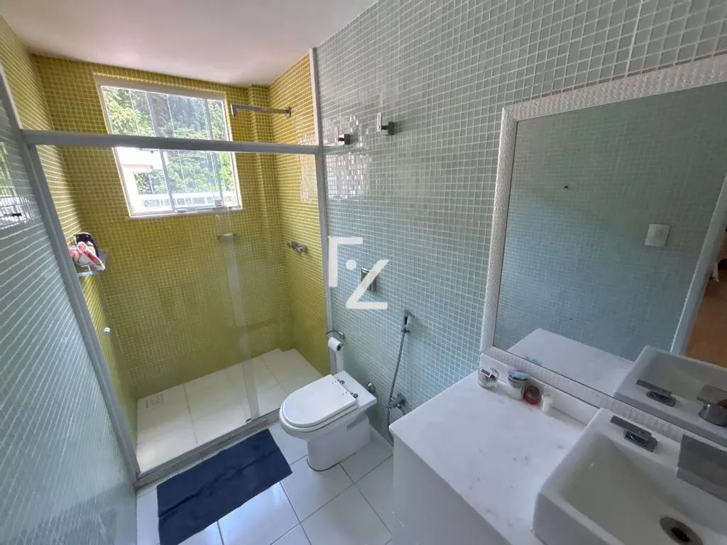 Furnished house with 6 bedrooms and 5 en-suites — photo 36