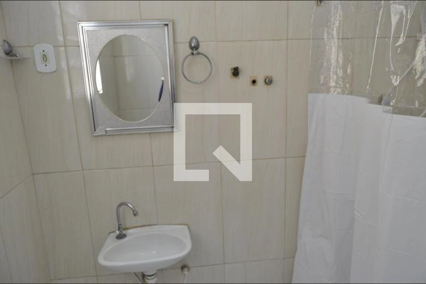 House, 85 m², with wood or laminate floors — photo 24