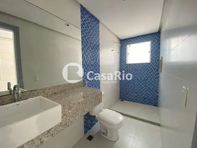 350 m² house with a bathtub and floor-to-ceiling windows — photo 25