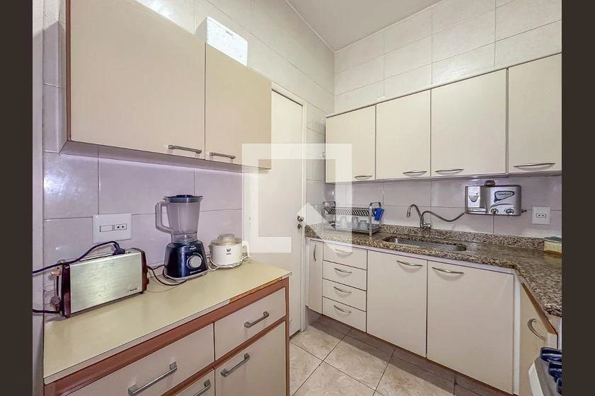 2-bedroom rental apartment with parking space — photo 32