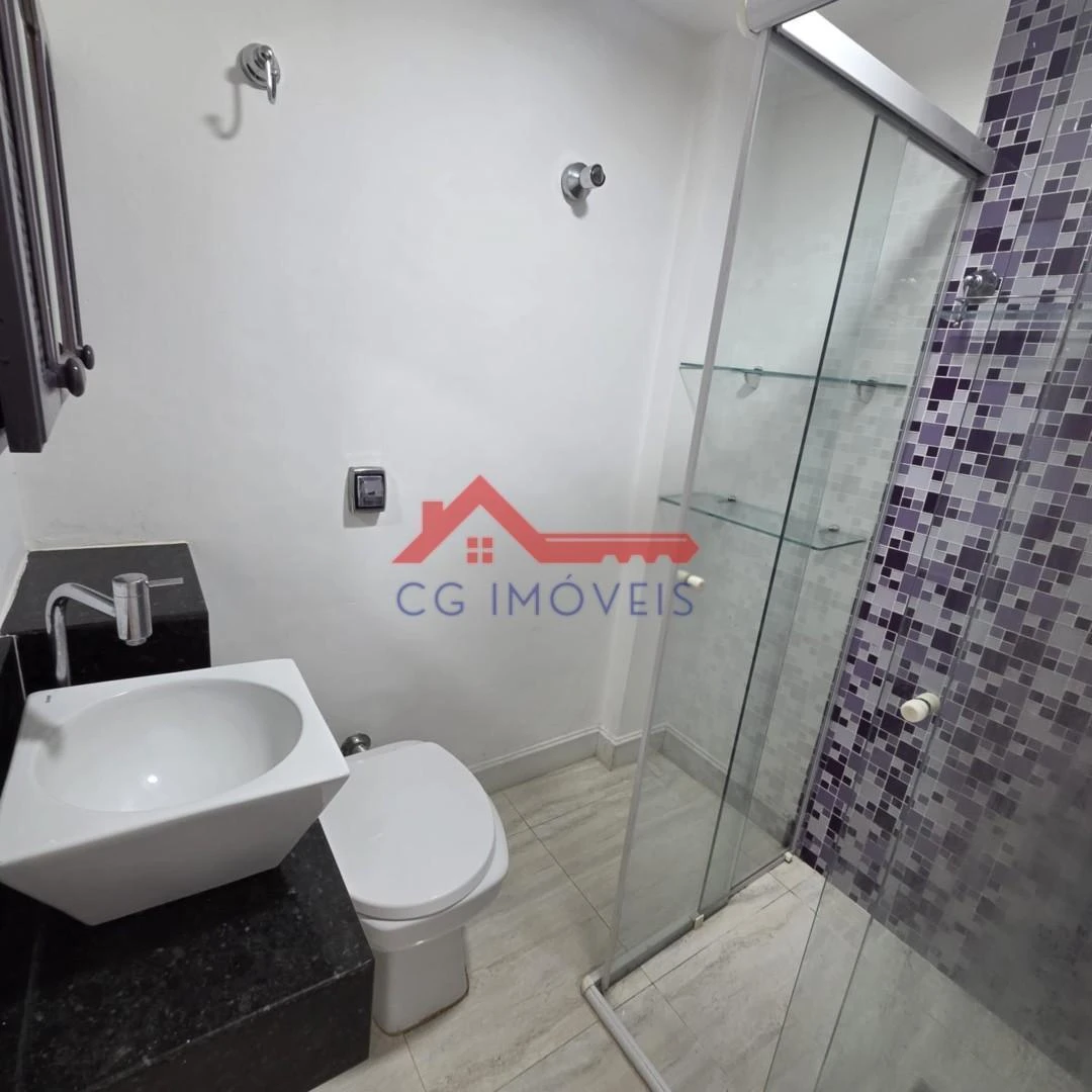 Apartamento de 2 quartos com cozinha aberta e fogão a gás — photo 7