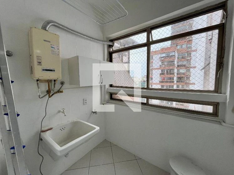 Гардеробная и 2 спальни: квартира 90 м² — photo 26