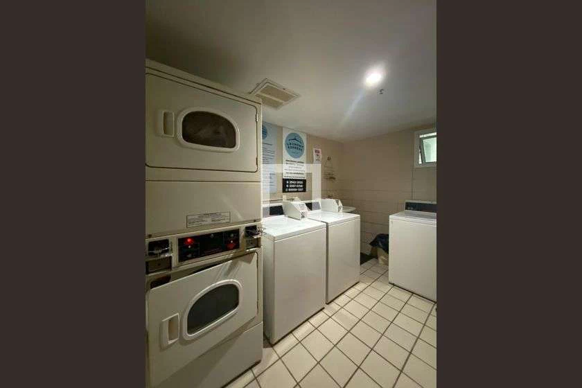 Квартира 58 м² з 1 спальнею та балконом — photo 21