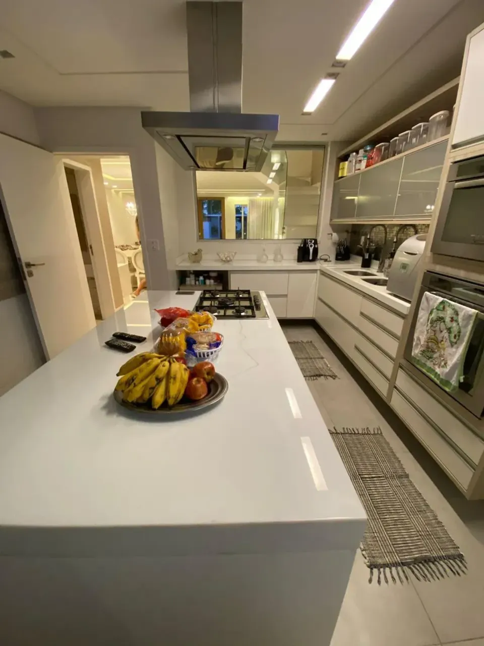 Furnished house with open-plan gas kitchen — photo 5
