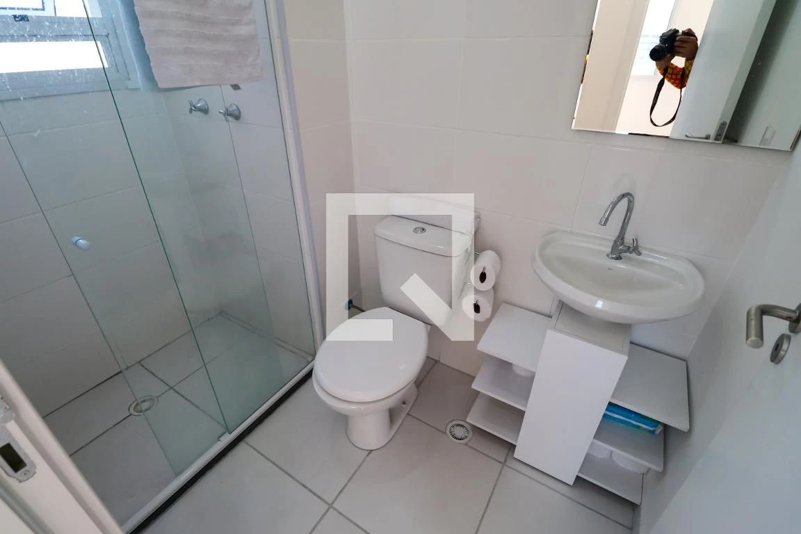 Apartamento sem mobília com 2 quartos e garagem — photo 41
