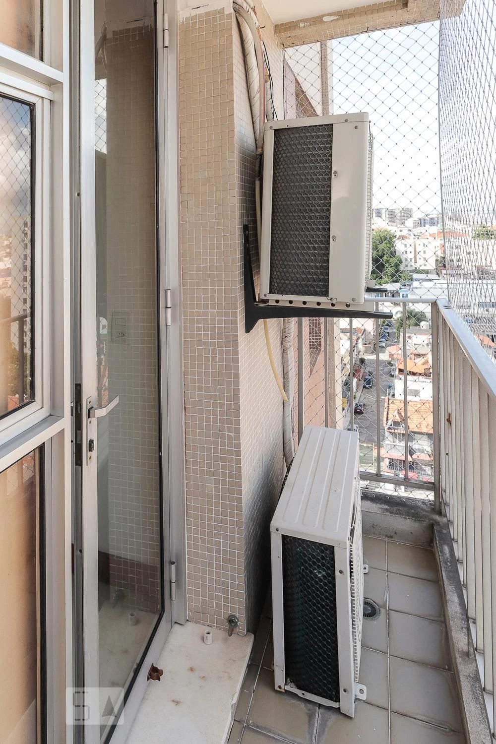 2-bedroom apartment with private BBQ and suite — photo 22