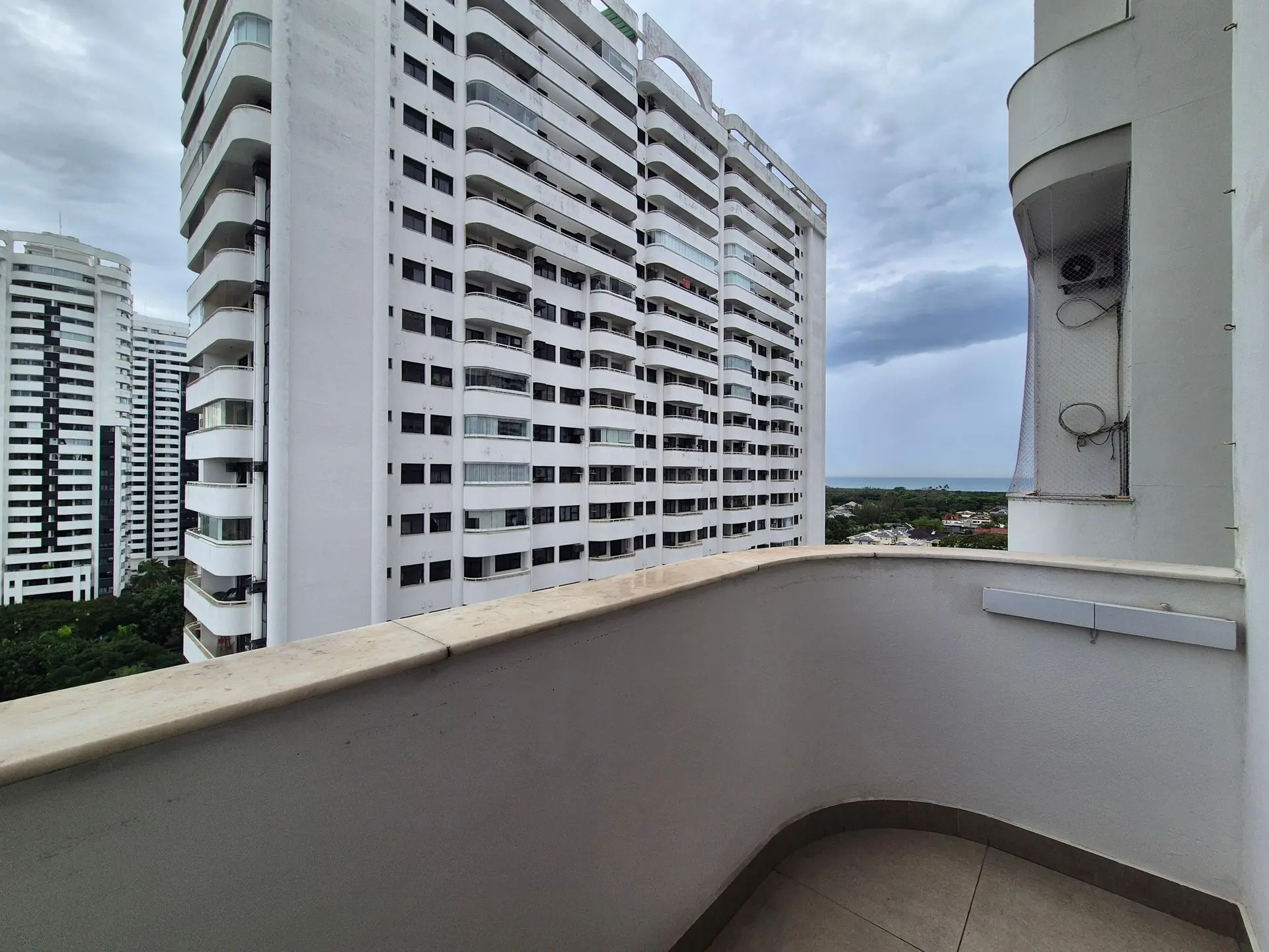 Furnished apartment with 2 en-suite bedrooms and 1 parking — photo 17